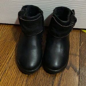 Kids boots